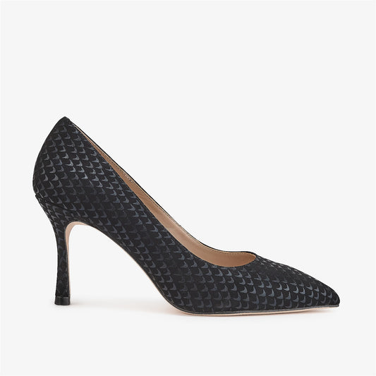 Munroe Black