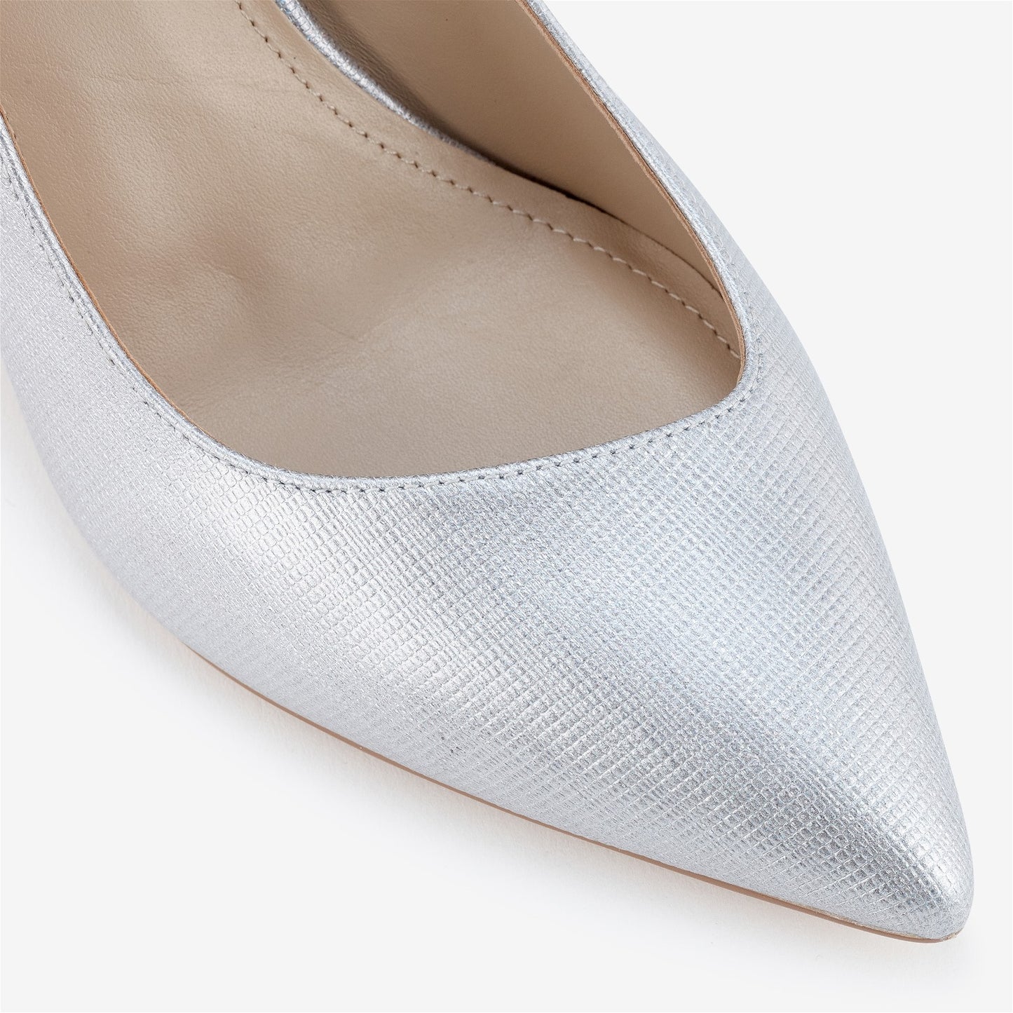 Vivian Pearlised Silver